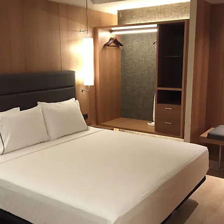 ホテル Ac Diagonal L'illa By Marriott 4*