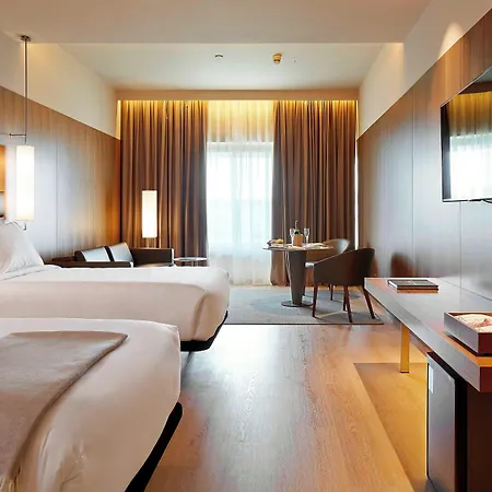 Hotel Ac Diagonal L'illa By Marriott