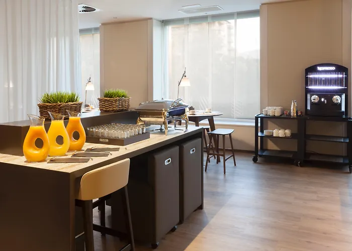 Hotel Ac Diagonal L'illa By Marriott 4*