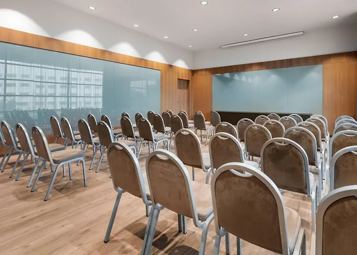 Ac Diagonal L'illa By Marriott 4*