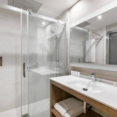 Hotell Ac Diagonal L'illa By Marriott Barcelona